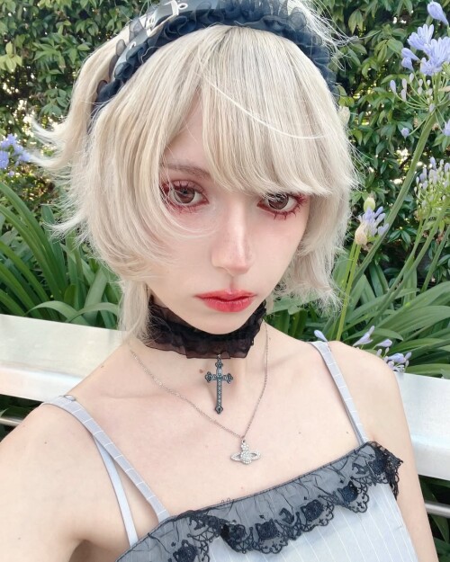 10000493023f6de4a4cee61d19