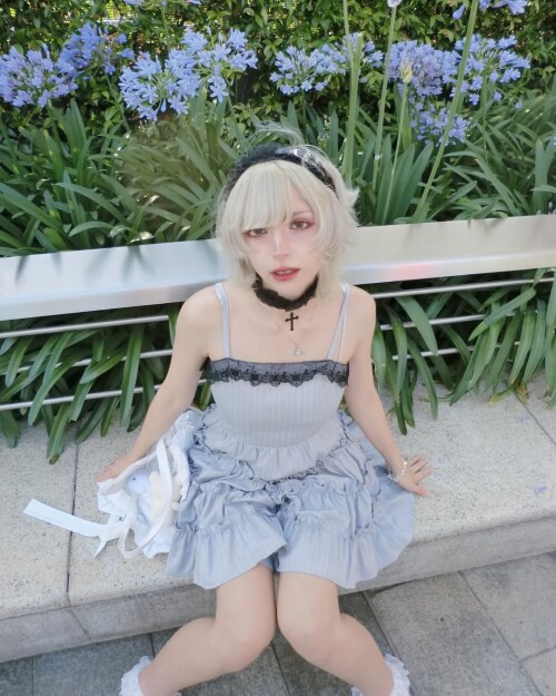 1000049303b00156192a54d555