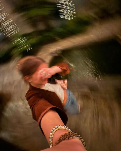 100004944260044401d207bcf7