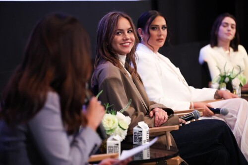 1000049493ead52d00eba88c40