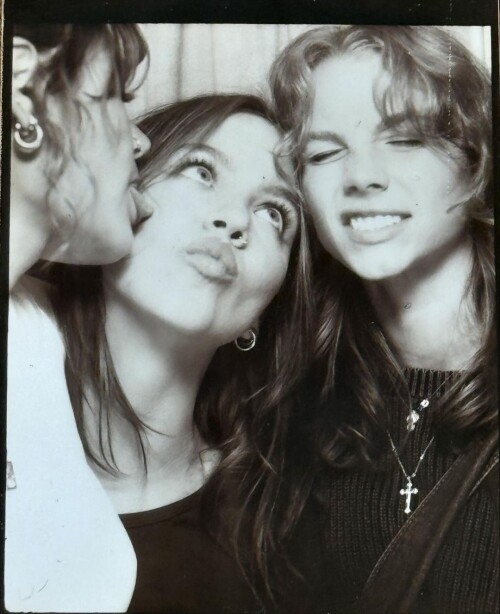 10000495073658d6fb22334fb5