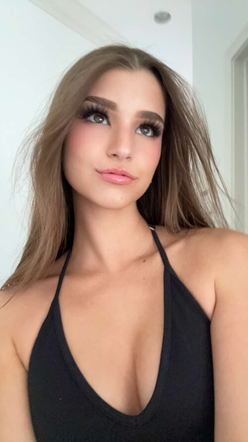 1000049507f5aa05477e463d38