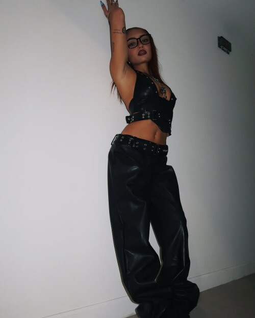 10000495256f604e4eabe124ea