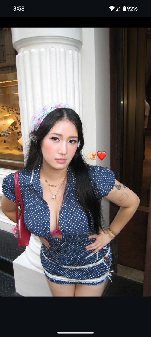 1000049550a4b44de907928ffb