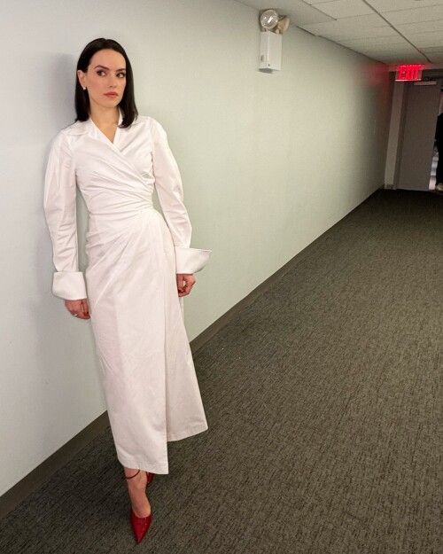 100004963268fe18d829d14887