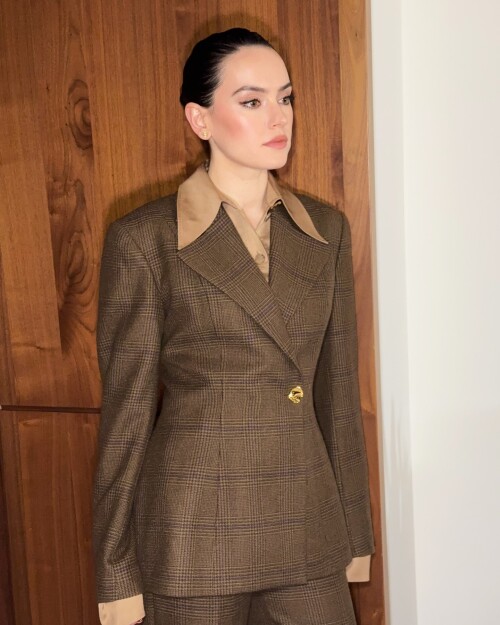 1000049647ab30edda823671ce