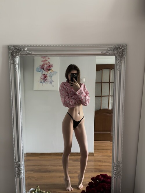 1000049744c35607a7375d60de