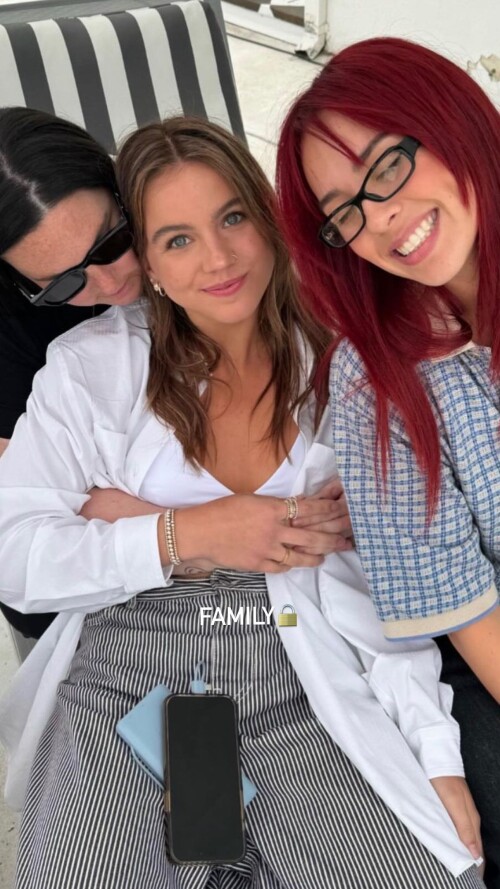 10000497646276c968a716ec10