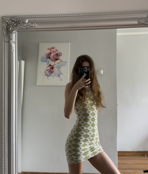 1000049773c7dfc28219e782fa