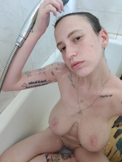 100004981966a7e0fc80adbb6c