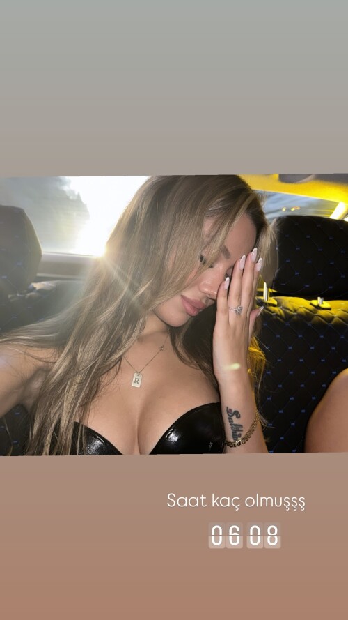 100005022269189efeb64ed5c8