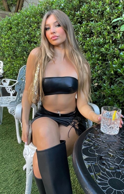 1000050398eafa5503d3045baa