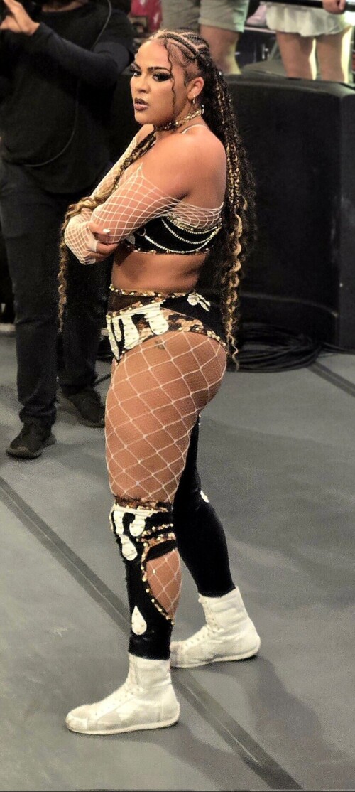 10000505774688e82cadb41546