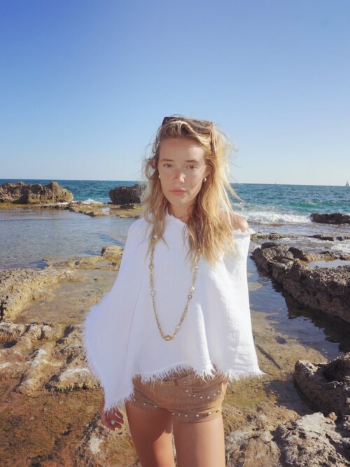 10000506043d8ad760efe6be1c