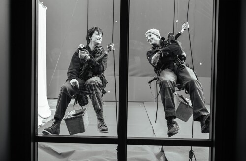 1000050660350f6ff6e2b716de