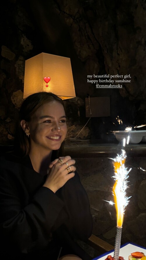 10000506837c6248ab3dd3819a