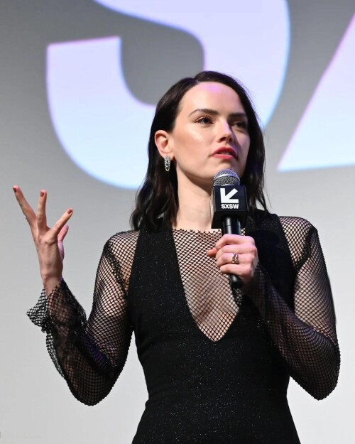 10000511489f56b1d7f8f49430