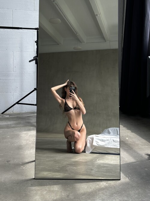 1000051258cc7e94478371d1ce