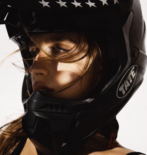 10000513107ae74dbb709e3ede