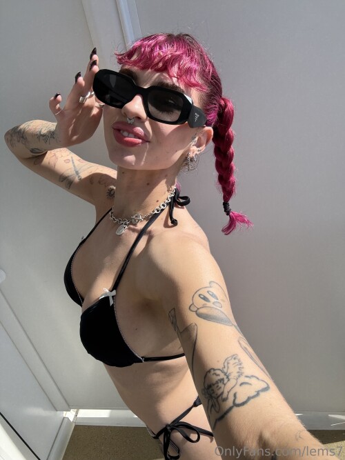 1000051753bab6b19a523fcdd3