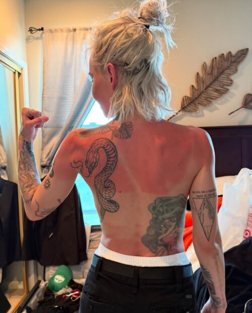 10000520182aa09dad2fc87ac7