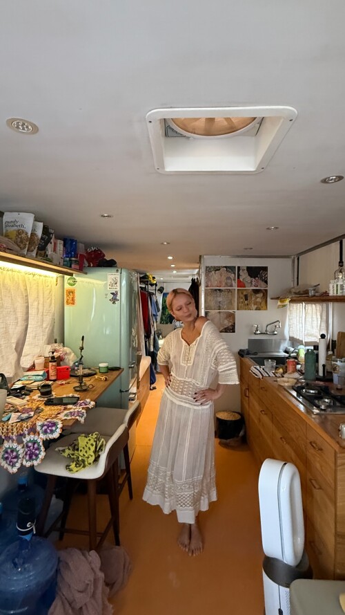 10000520827416ca8194165708