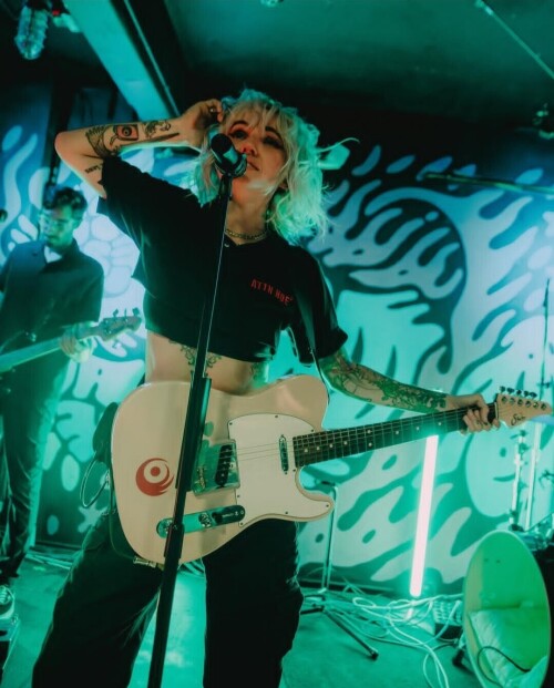 1000052483988fd27065aefe93