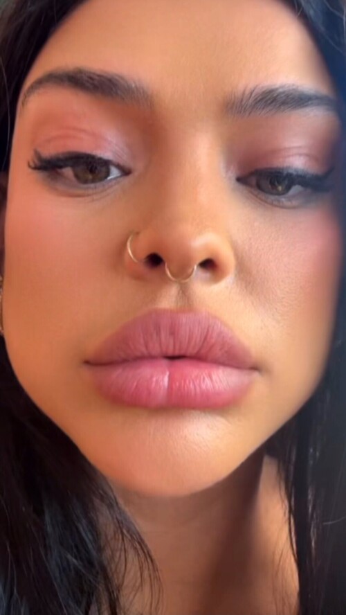 1000052686587f13049c81466e