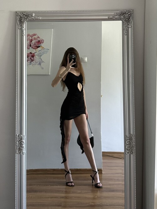 1000052723bd8b4338f11b7a74bd00b2d34d0b8e34