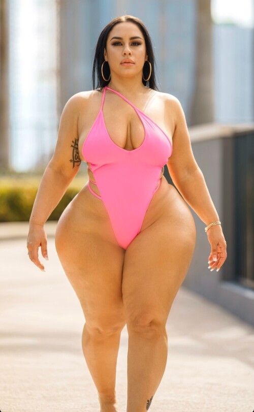 1000053257602104bee47c28dc