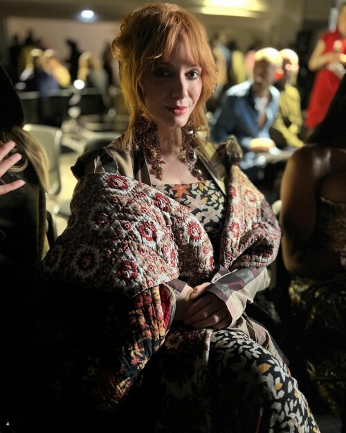 1000053281a38d8bc86f4a0290