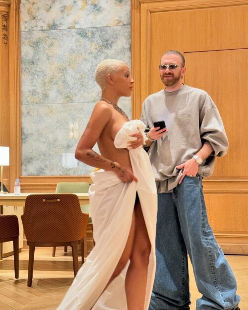 10000543436b75f387e8cf94cf