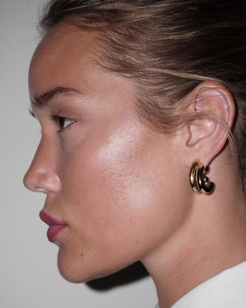 1000054532a8bb72dd89f73c6b