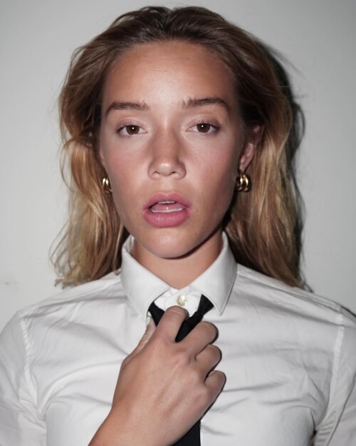 1000054533b0bd48e43e76338d