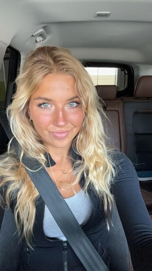 10000548697bc793223c74ff46