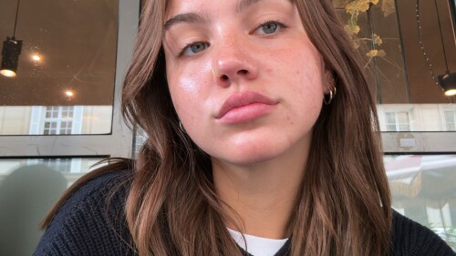 100005489769da5058fe323853