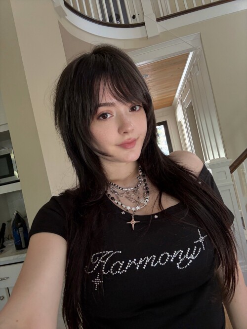 1000055433ae586a3dba0a59d2