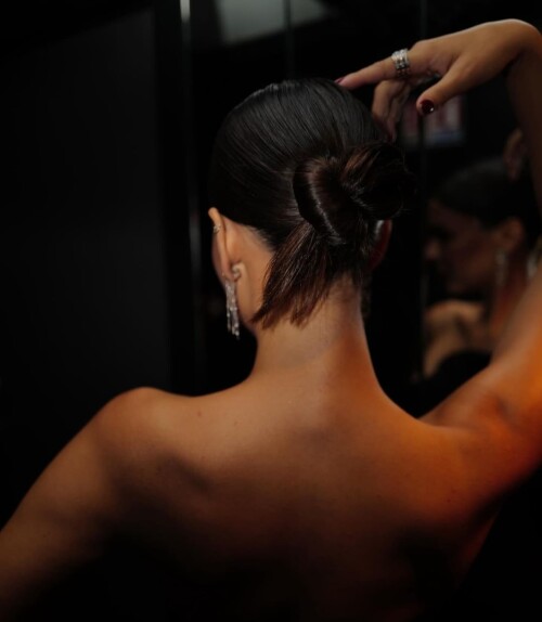 1000055650eeb42668466b81ee