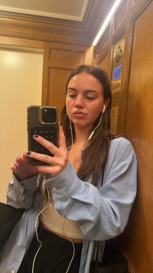 1000055776a24cbf6717b2eeb9