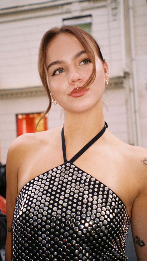 10000560237fb7f5babac3a6fc