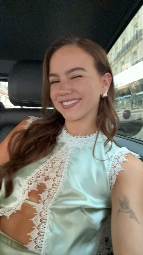 10000560316b18d417746493c8