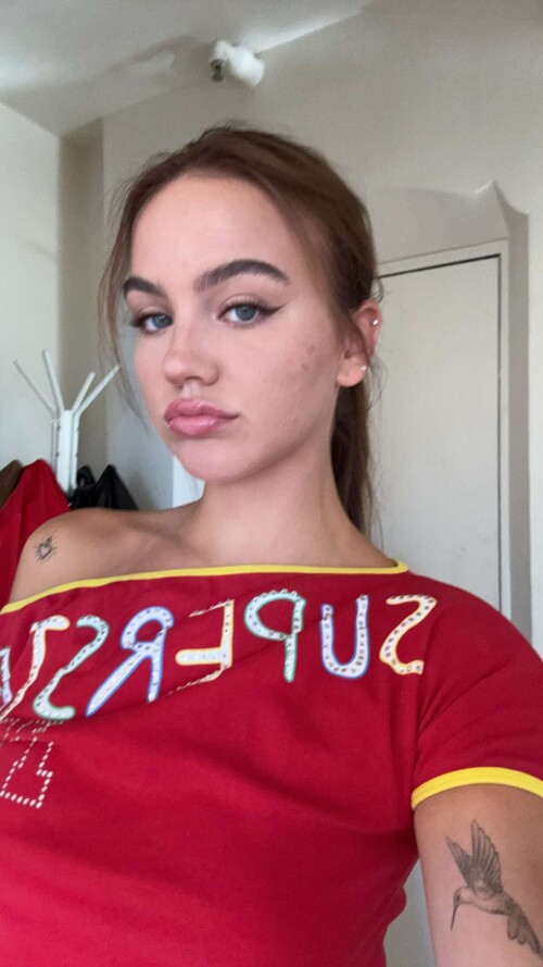 10000561166e3465476f52f0e3