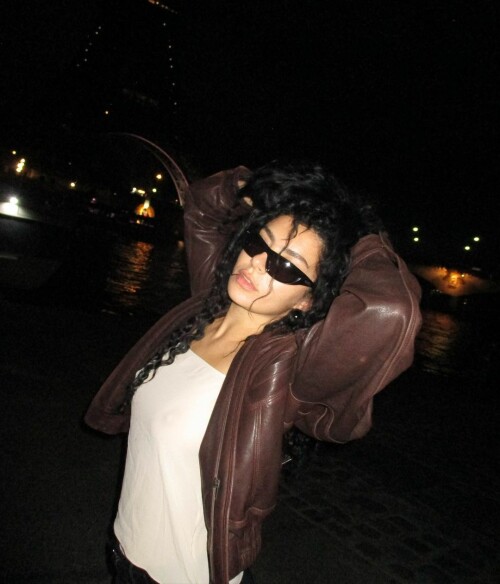 10000565494c9de60853337b2b