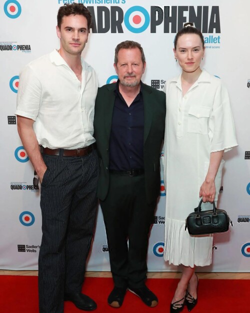 1000058614e53c7f4d56969c97