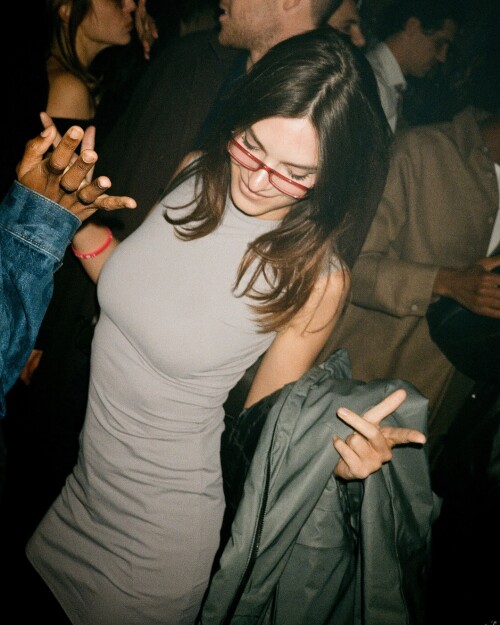 1000059038807a4eb1cb0eeaa7