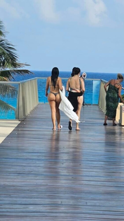 1000059235e527ebac659fab04