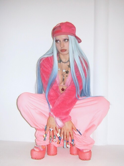 100005924788987085c771da33