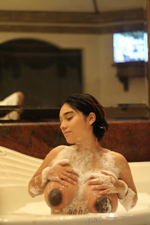 1000060103 transformedf38fc7807be0982f