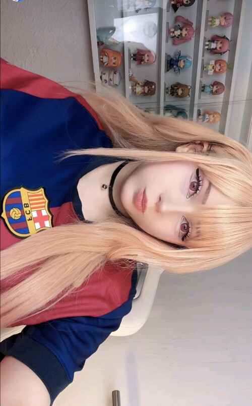 1000060616b6af7f4bb31d09c6