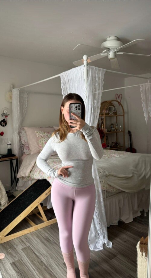 1000061340c95a1c2c7c22ff71